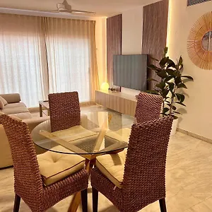 Apartamento Atico En, Marbella
